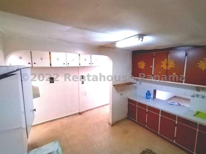 Venta de Casa en San Antonio – San Antonio