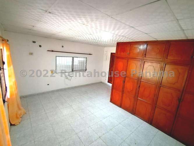 Venta de Casa en San Antonio – San Antonio