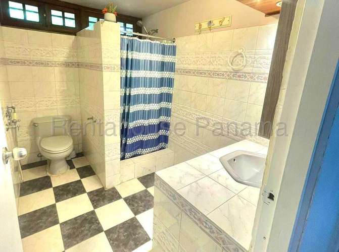 Venta de Casa en Las Cumbres – Casa