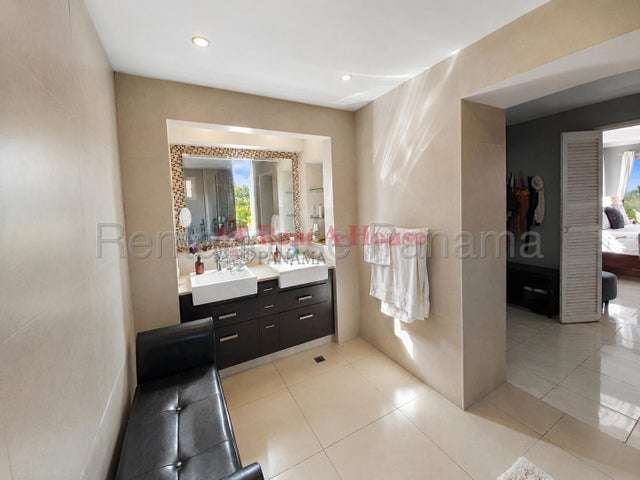 Venta de casa en Las Cumbres IH27-1793 - Imagen 16