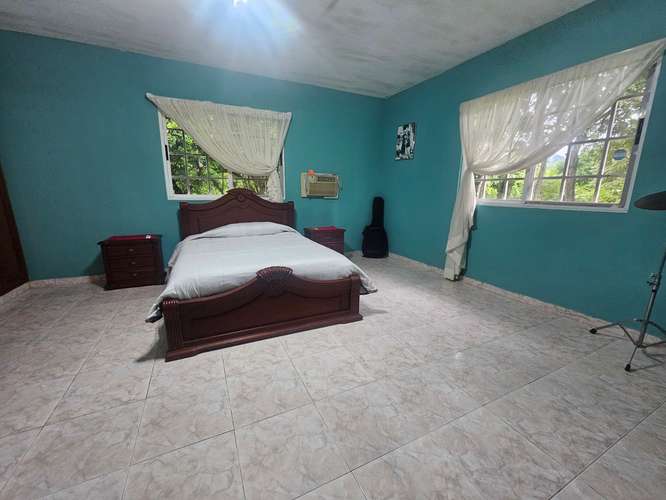 2 Hectáreas de Terreno con Residencia Estilo Villa, Ideal para Inversión Recreacional - Imagen 13