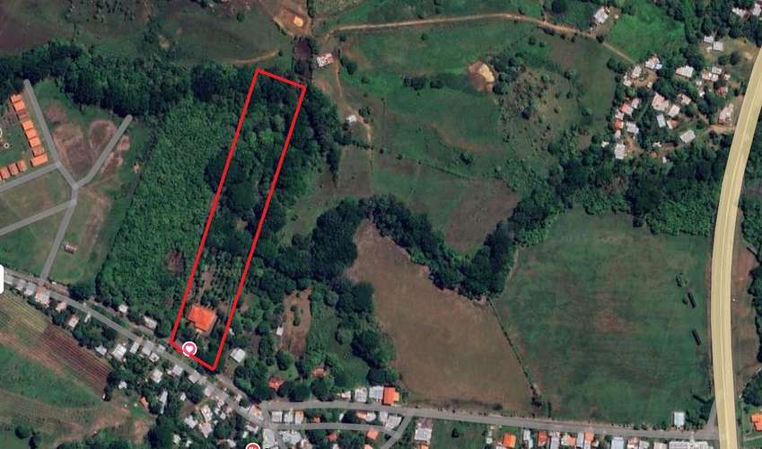 2 Hectáreas de Terreno con Residencia Estilo Villa, Ideal para Inversión Recreacional - Imagen 3