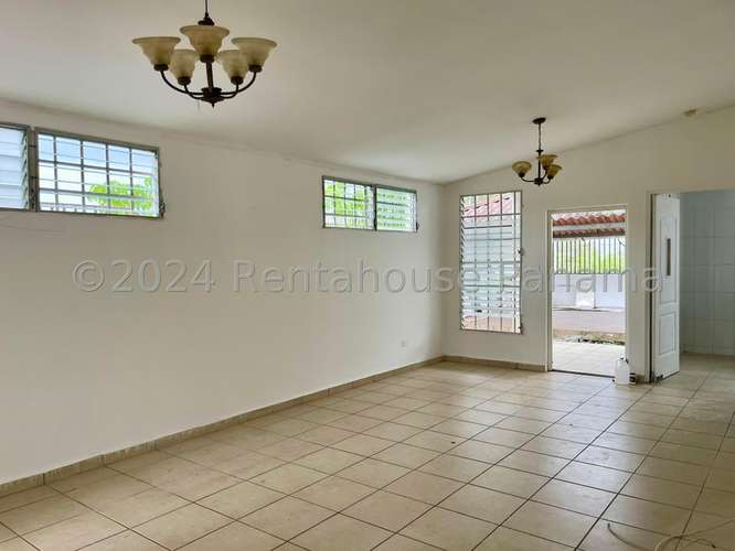 G9711GRR Venta de Casa en Brisas Del Golf 