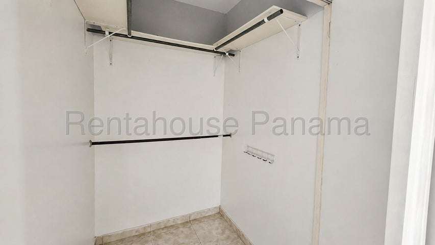 Venta de casa en Las Cumbres IH27-1805