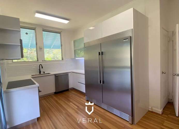 ¡Precio por debajo del avalúo! Venta de Casa Reformada en Corozal - Ancón  - Imagen 4