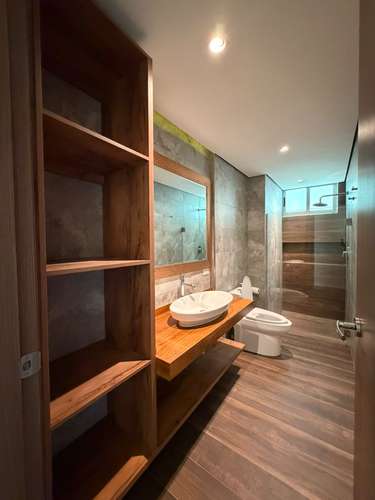 Hermoso Apartamento Remodelado en San Francisco! PH Terrasol!