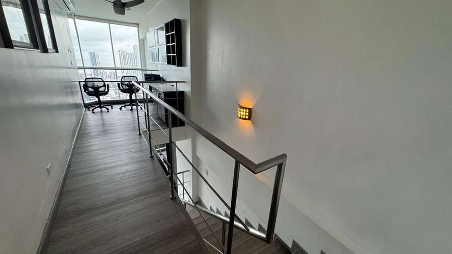 Vendo Apartamento tipo Loft en San Francisco - Imagen 9