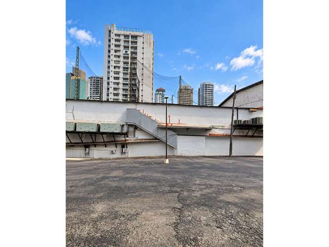 EDIFICIO COMERCIAL EN ALQUILER EN VÍA ISRAEL PRESENCIA Y EXPOSICIÓN PARA TU EMPRESA - Imagen 5