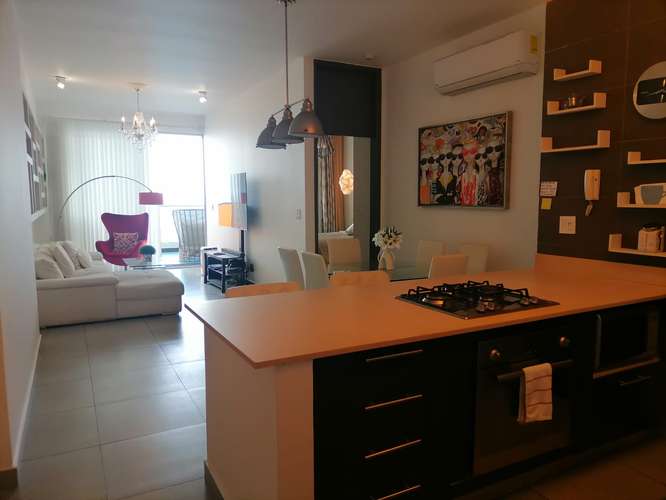 NC24 SE ALQUILA AMPLIO APARTAMENTO AMOBLADO EN LA AVENIDA BALBOA CON VISTA AL MAR - Imagen 3