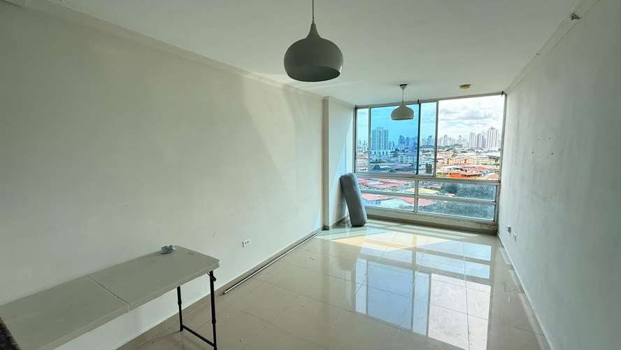 C25116 SE VENDE AMPLIO APARTAMENTO EN LA PULIDA RIO ABAJO