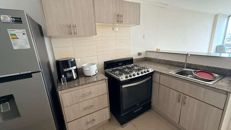 C25116 SE VENDE AMPLIO APARTAMENTO EN LA PULIDA RIO ABAJO