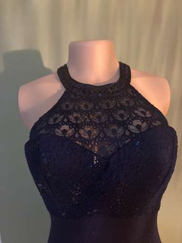 Vestidos nuevos y de poco uso para fiestas y graduaciones - Imagen 6