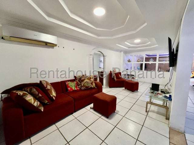 Vendo casa duplex Condado del Rey, Panama 26GC8565 porton electrico