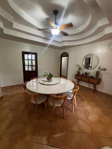 Alquilo espectacular casa en Clayton  - Imagen 16