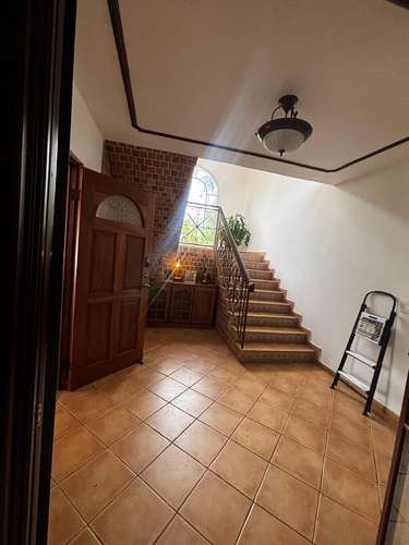 Alquilo espectacular casa en Clayton  - Imagen 12