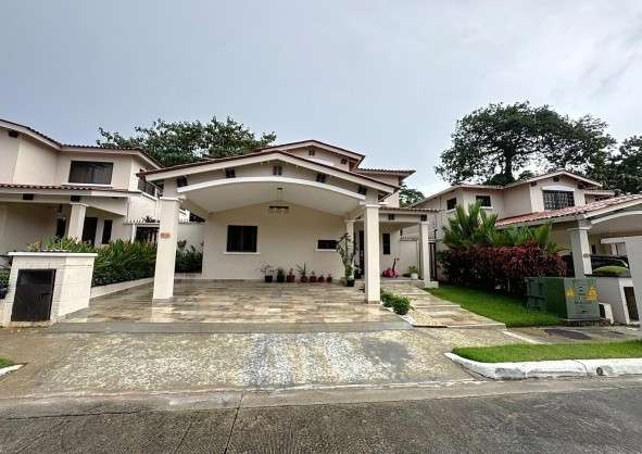 Venta de Casa en Costa Verde – PH Sunset Hills
