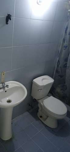 Casa de 3 dormitorios en San Miguelito: ¡gran potencial para remodelar! - Imagen 3