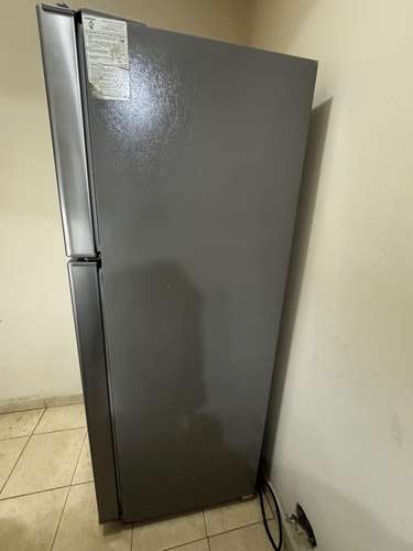 Vendo Nevera Samsung de 13pies Cúbicos 