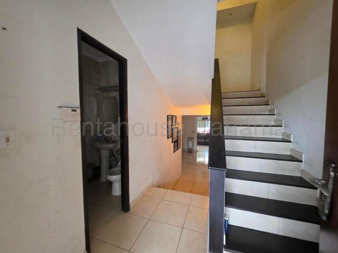 Casa en Venta en Condado del Rey 27AECC2837