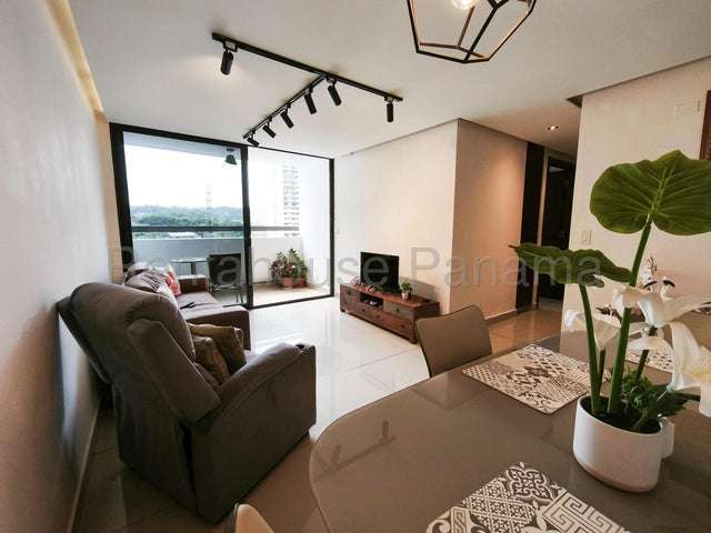 Venta de apartamento Condado del Rey, Panamá 27GC324 con garita