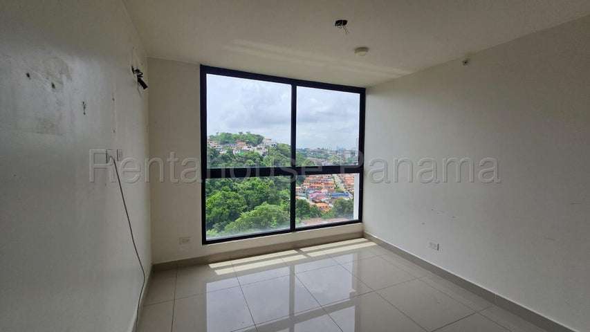 Venta de apartamento Condado del Rey, Panamaá 27GC1194 Reposeido