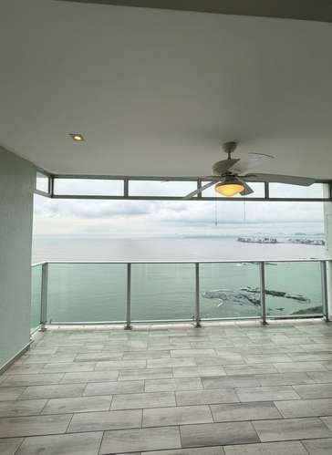 ALQUILER DE APARTAMENTO CON LINEA BLANCA EN SAN FRANCISCO CON VISTA AL MAR  - Imagen 5