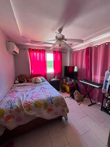 Casa en Venta – El Crisol, La Castellana – 4 Recámaras, 3.5 Baños – $200,000 - Imagen 14
