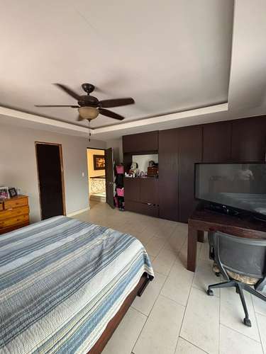 Casa en Venta – El Crisol, La Castellana – 4 Recámaras, 3.5 Baños – $200,000 - Imagen 10
