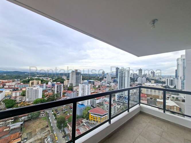 Alquiler apartamento amoblado en PH Balboa Bay, Bella Vista | uVIK-27-3086 - Imagen 2