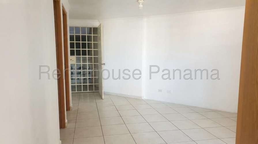 Venta apto Llano Bonito JM - Imagen 3
