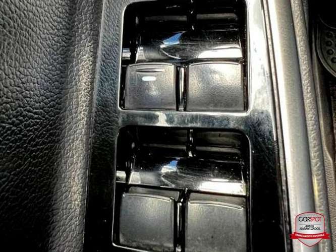 Mitsubishi L200 Sportero 2023 Automática ED2709 - Imagen 14