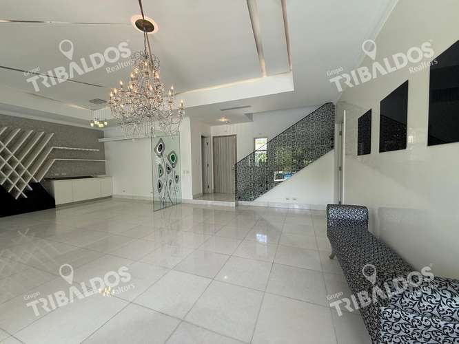 Alquiler de Casa en Santa Maria Fairway Estates - Imagen 2