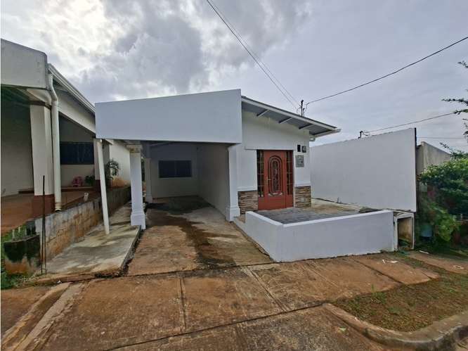 SE VENE CASA PEDREGAL VILLALOBOS 223M 3 HABITACIONES 1 BAÑO TERRAZA