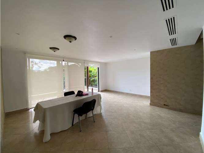CLAYTON / EMBASSY CLUB / 277M / 3 HABITACIONES / TERRAZA / PATIO - Imagen 2