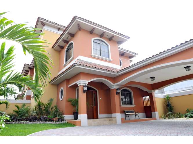 SE VENDE CASA COSTA SUR EL DORAL 351M 4 HABITACION A ESTENAR PREVENTA