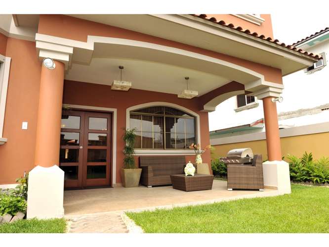 SE VENDE CASA COSTA SUR EL DORAL 351M 4 HABITACION A ESTENAR PREVENTA