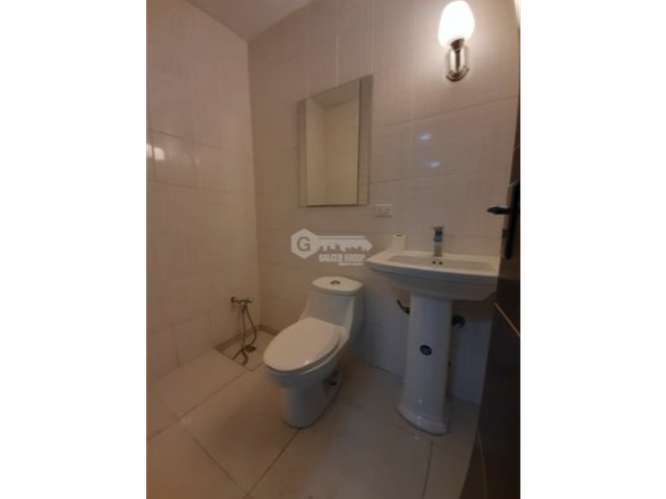 SE ALQUILA OFICINA 75 M2 EN  TOP TOWER  COSTA DEL ESTE  FACIL ACCESO