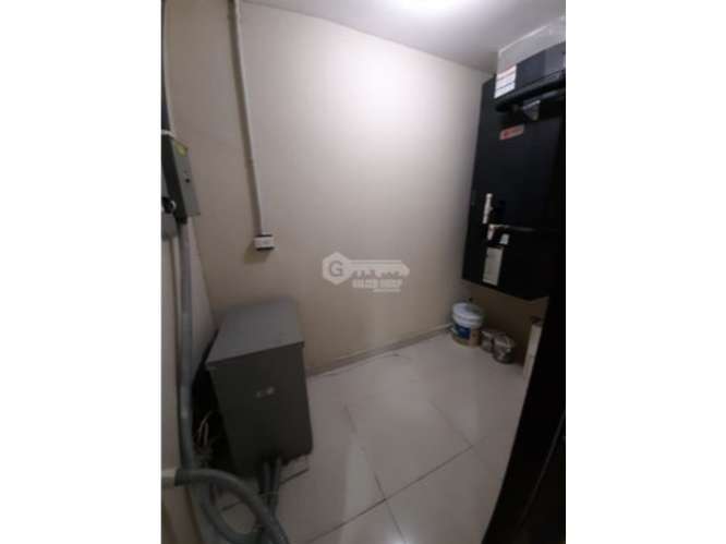 SE ALQUILA OFICINA 75 M2 EN  TOP TOWER  COSTA DEL ESTE  FACIL ACCESO