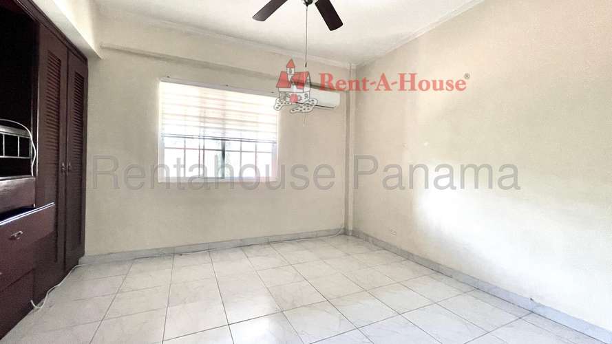 Vendo Casa de 370m2 en Albrook 27-227SRZ