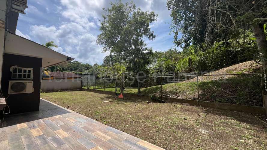 Vendo Casa de 514m2 en Albrook Green valley 27-1391SRZ