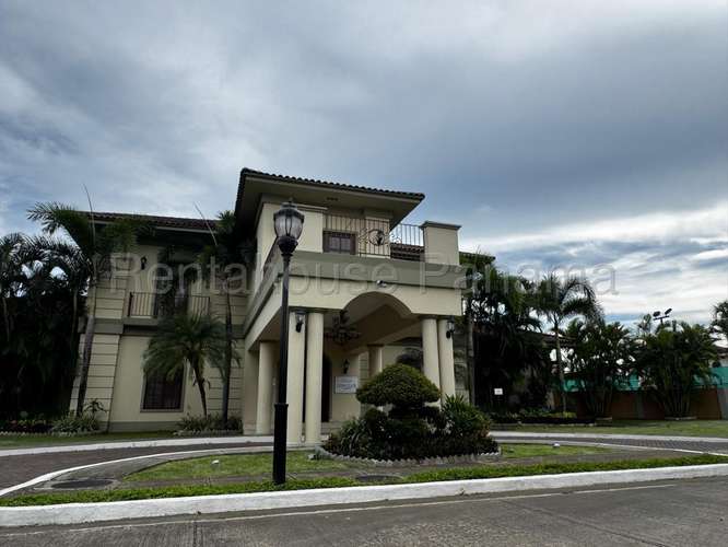 Venta de Casa en Costa Sur El Doral SN
