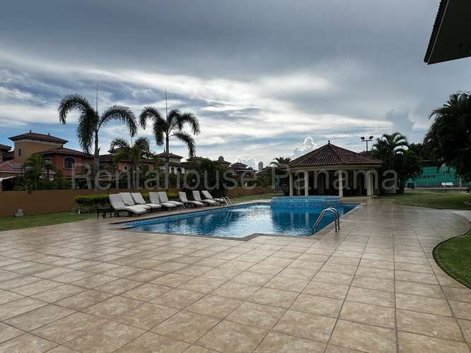 Venta de Casa en Costa Sur El Doral SN