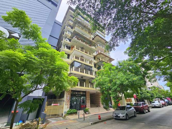 Venta de Apartamento en PH Entremares - Vía Argentina. Haga una oferta - Imagen 1