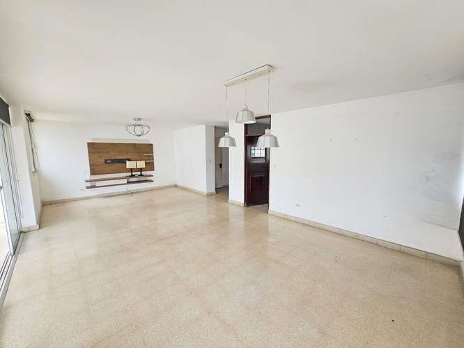Venta de Apartamento en PH Entremares - Vía Argentina. Haga una oferta - Imagen 8