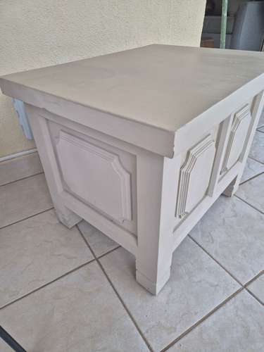 Mesa de noche de Caoba - Imagen 2