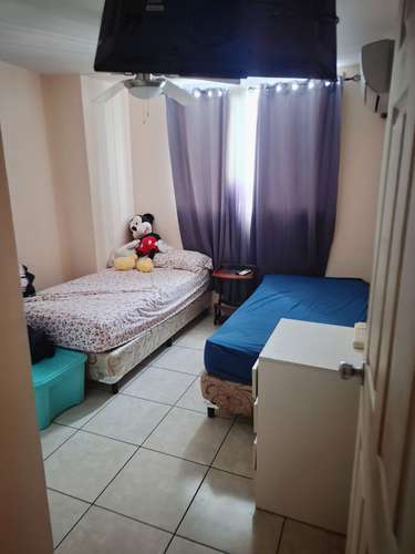Solo DAMAS se alquila CUPO habitacion compartida para chica que trabajen de buenas costumbres