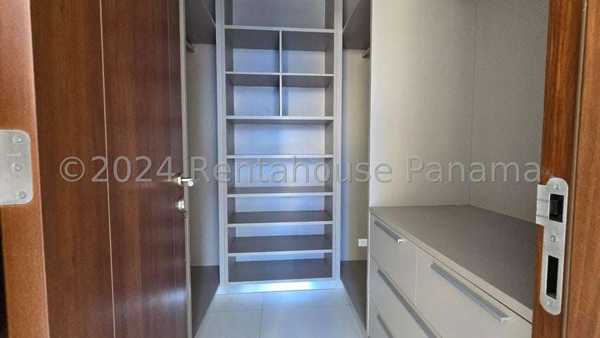 Venta de Apartamento en Marbella, PH Marbella 47 con Balcón y amenidades exclusivas 27LGG3031 - Imagen 17