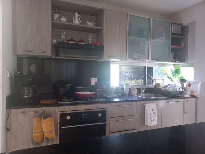 Vendo hermosa casa unifamiliar amoblada y con A/A - Imagen 5