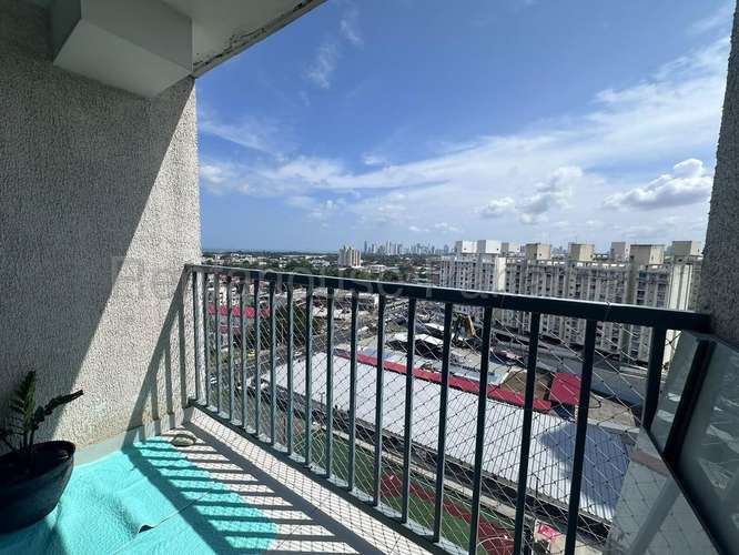 Alquiler de apartamento amueblado de 2 recámaras en PH Ilo, Río Abajo: céntrico, con balcón y piscina - Imagen 2