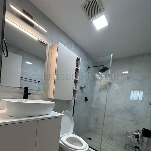 Alquiler de apartamento amueblado de 2 recámaras en PH Ilo, Río Abajo: céntrico, con balcón y piscina - Imagen 5